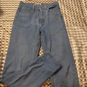 High waisted blue mom jeans!